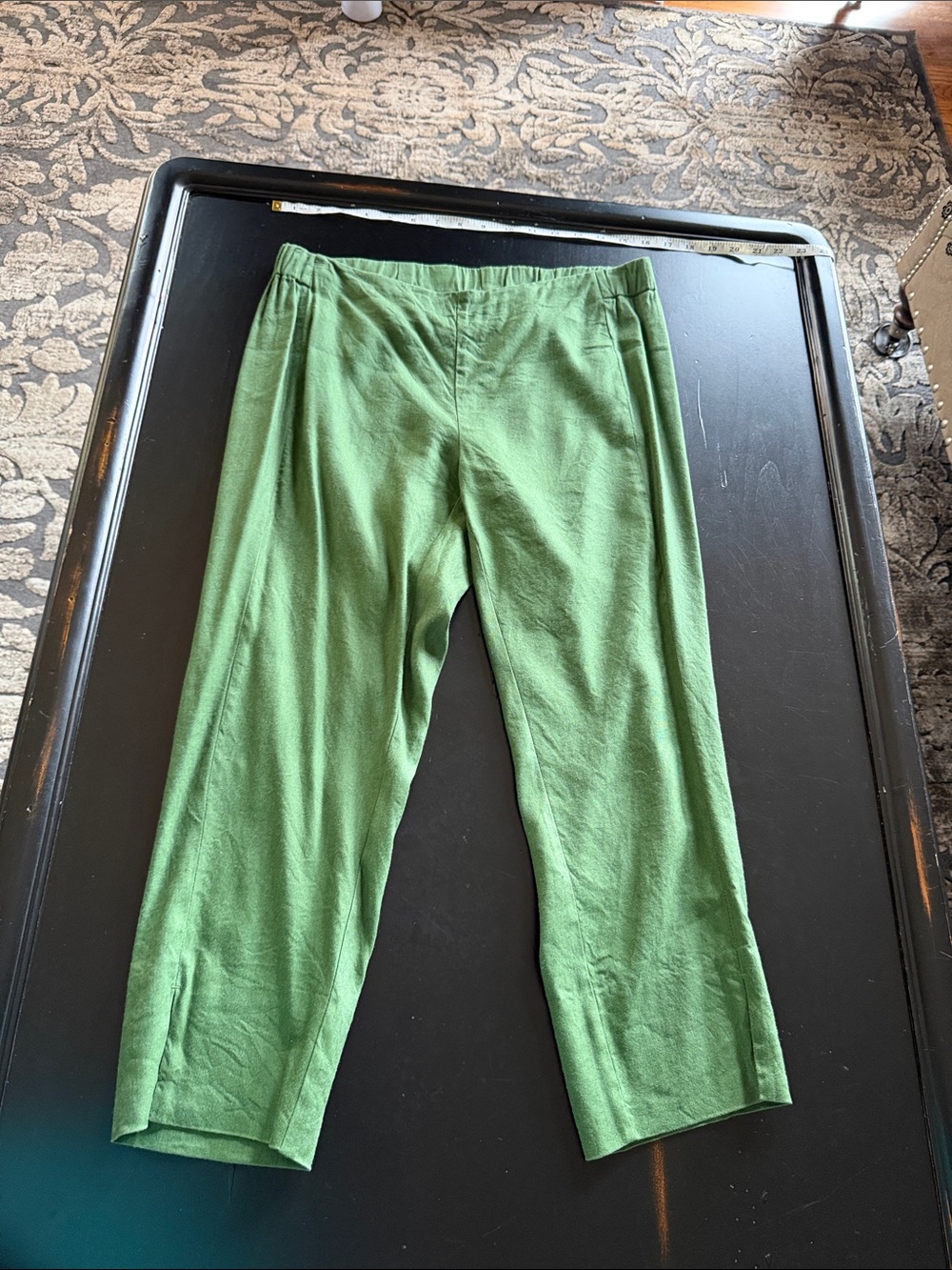 Green Cropped linen Pants